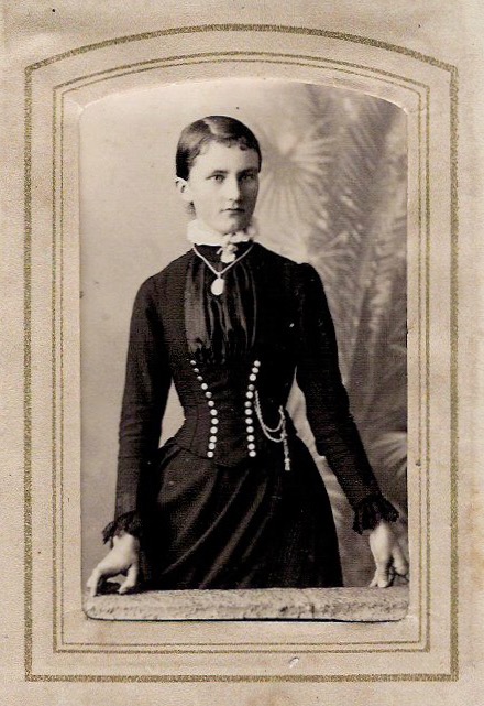 19. Alice Matilda Oliver (1874-1945), daughter of Samuel and Janet (Jessie) (nee Higgie) Oliver. Alice was to later marry Fred Cooper in 1903.