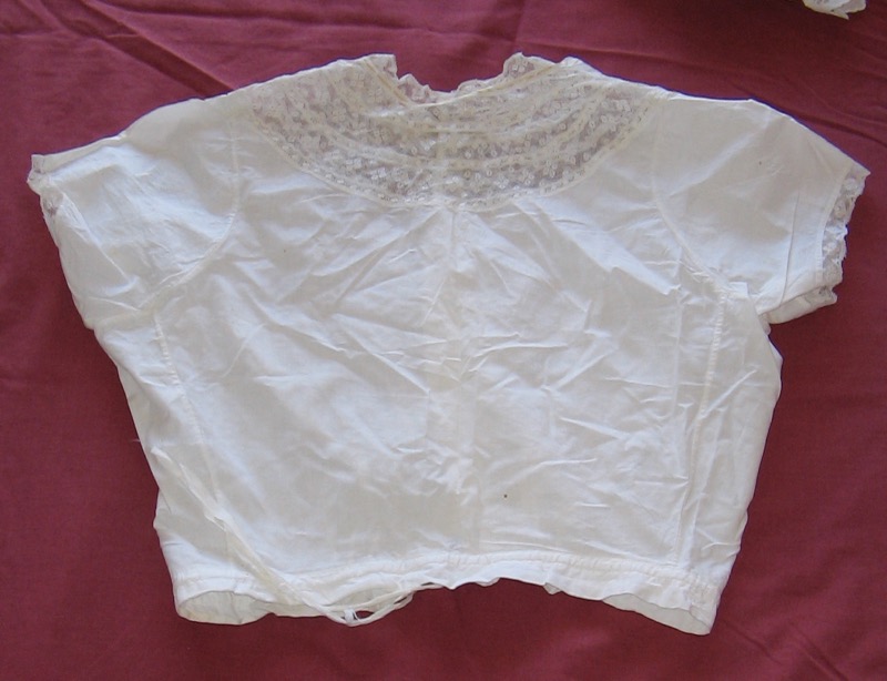 Womens' blouse