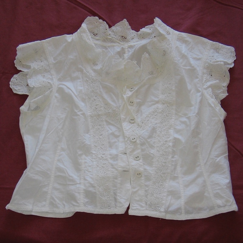 Womens' blouse