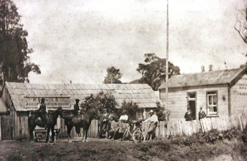 Shute's Accomodation House - photo taken 1897