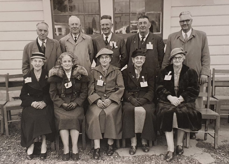 Taihape school 50th reunion 1946 shows Shute siblings. Back row 4th from left: Tom Errol Llewellyn Shute. Front row 3rd from left: Lena Milne, Ness Oliver and Gwen Corkill.