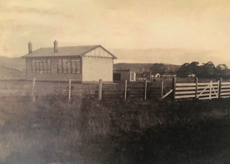 Clive Grange School that was called Haumoana School from 1935. Robert H Florance was headmaster there from 1927 to 1932.