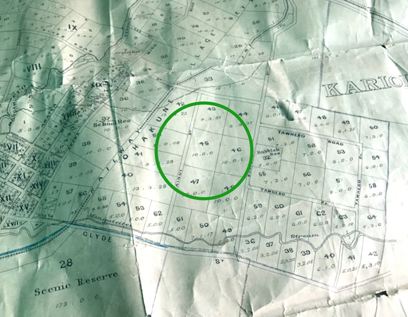 A different map showing a close-up view of Lot 45 on Tainui Street that James and Ness Oliver owned in Ohakune. Today, the land is occupied by the buildings of Ruapehu College.
